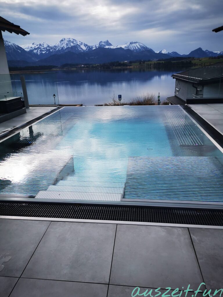 Infinitypool